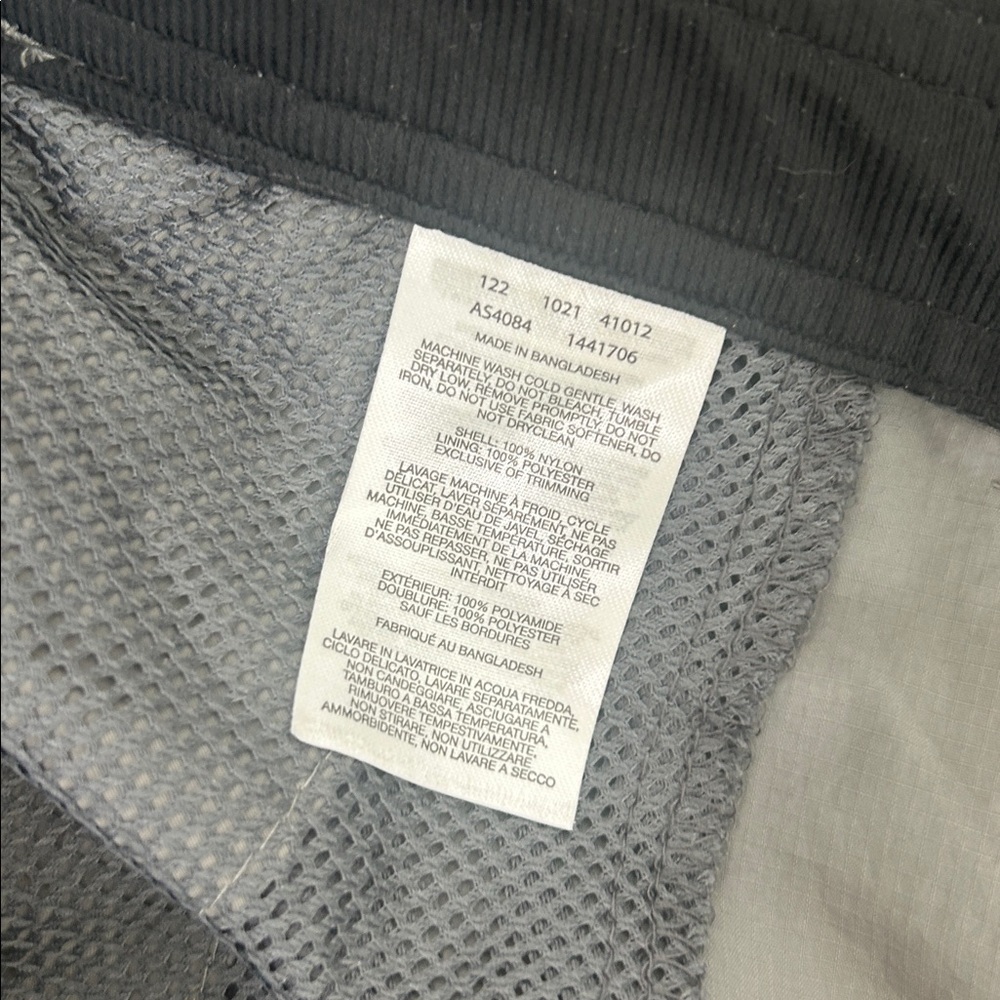 NWT Columbia Silver Ridge Cargo Short‎ Men’s 52 10” inseam - Picture 8 of 8